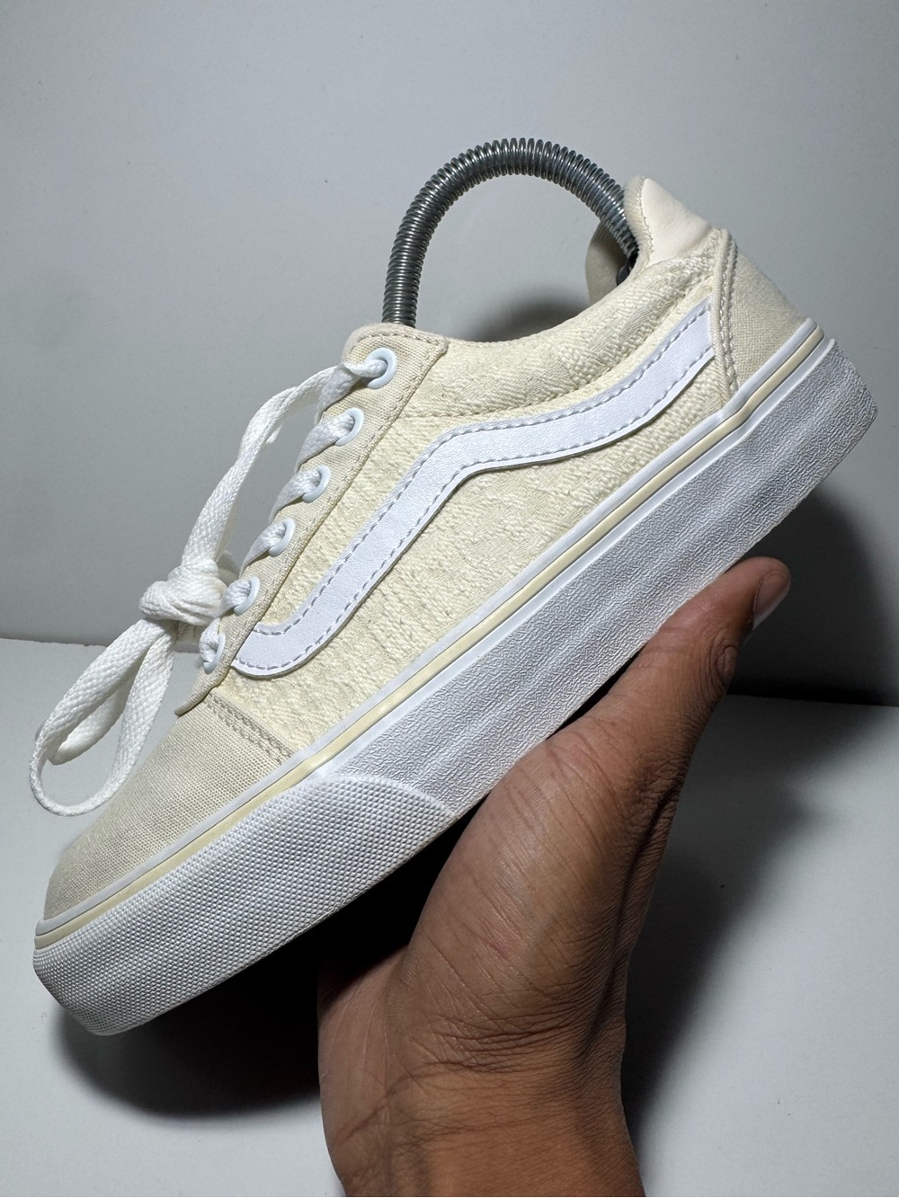 VANS Old Skool Deluxe Comfort Sneaker Beige/White Womens Size 7